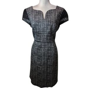 Donna Morgan black & white short sleeve sheath dress, Size 10